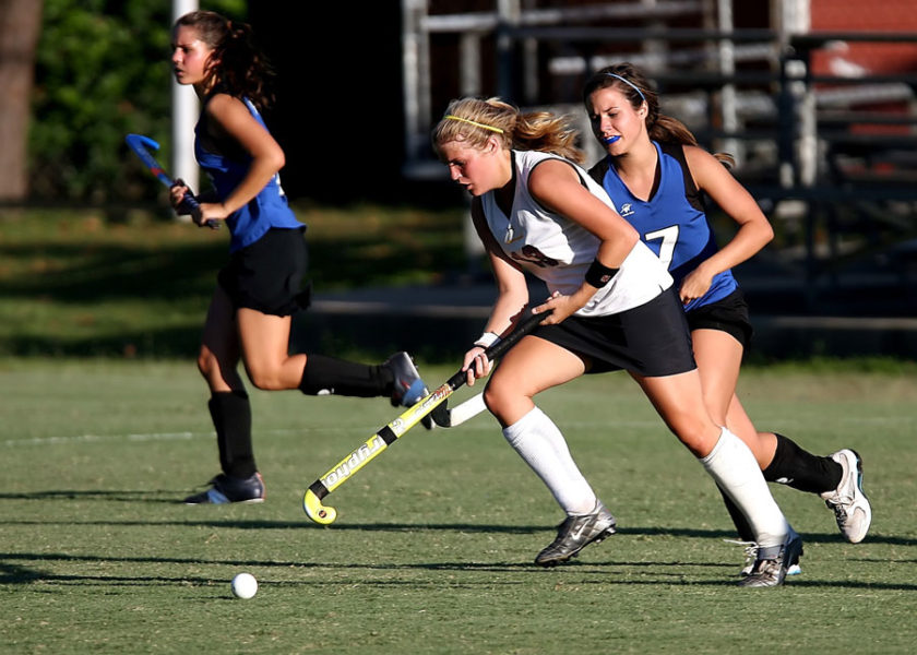 What are the Best Field Hockey Equipment for 2021? 