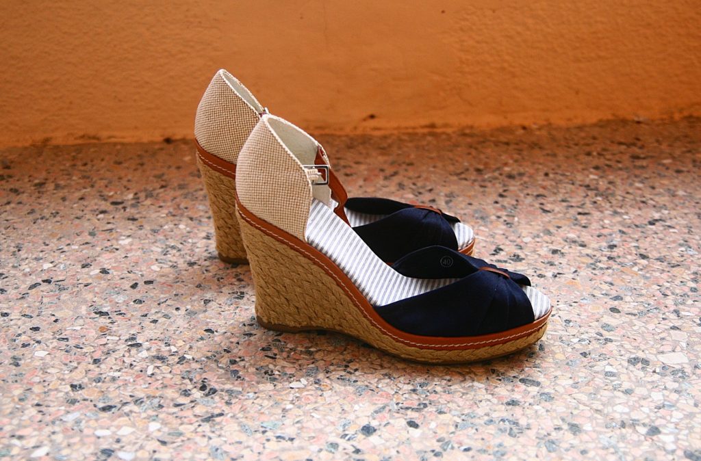 Image of Flatform Sandals